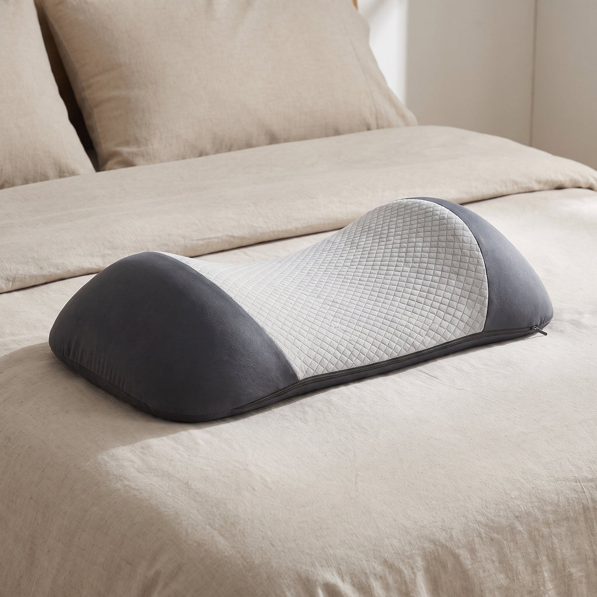 LEVAREST NightCradle waist support pillow, hero